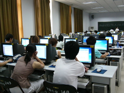 煉實踐技能，育綜合素養(yǎng) 軟件學院05級學生第二學期實訓周全面啟動